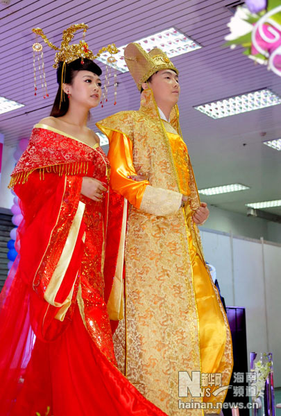 首屆?？冢▏H）婚慶博覽會(huì)喜慶開幕